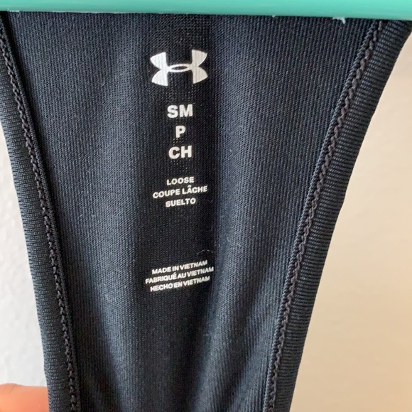 Under Amour tank - Picture 3 of 3